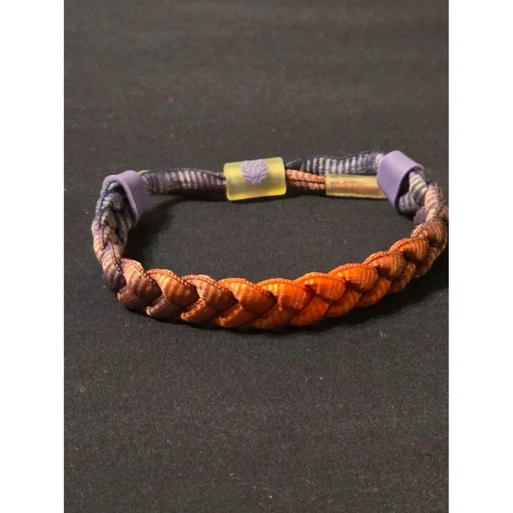 RASTACLAT SHOELACE BRAIDED PULL TO CLOSE BRACELET.